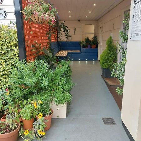 บริสตอล เซอร์วิส เลตติ้ง Apartment ภายนอก รูปภาพ